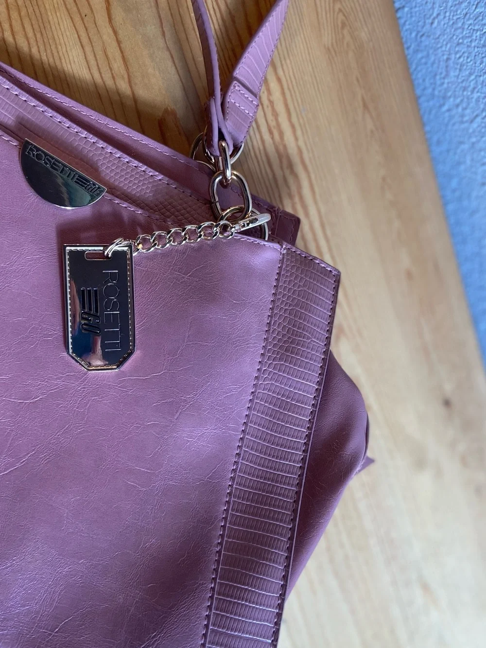 Rosetti Go polished feminine